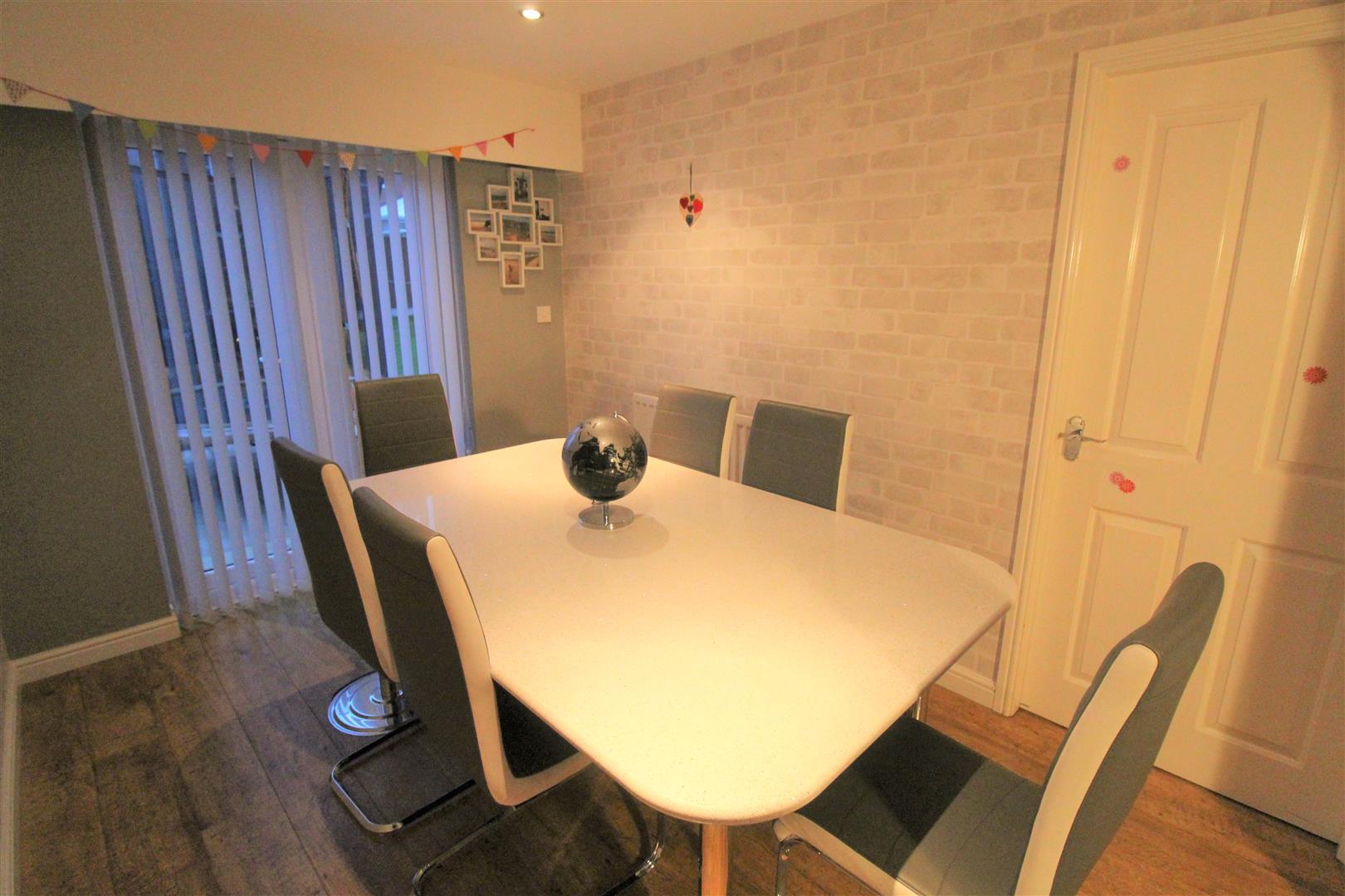 Emerald Way, Milton, Stoke-On-Trent